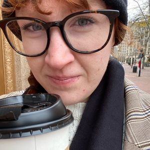 Meet your Posher, Hannah